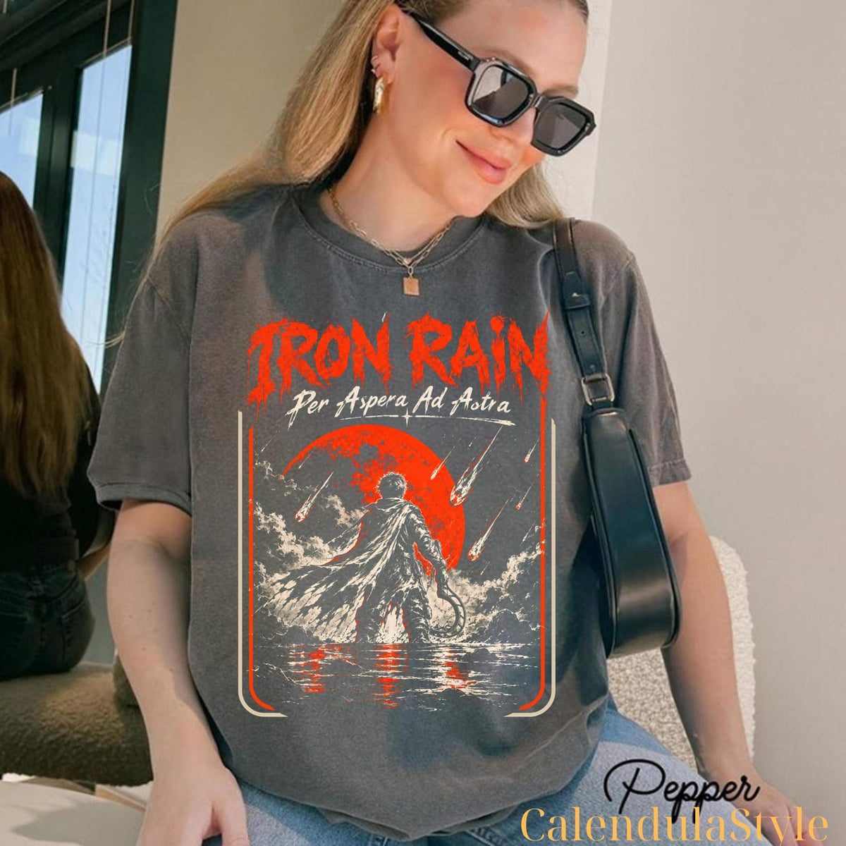 Red Rising Iron Rain Sci-Fi Shirt, Red Rising Comfort Colort Shirt, Hail Libertas Hail Reaper T-shirt, Omnis Vir Lupus, Libertas Reaper Tee